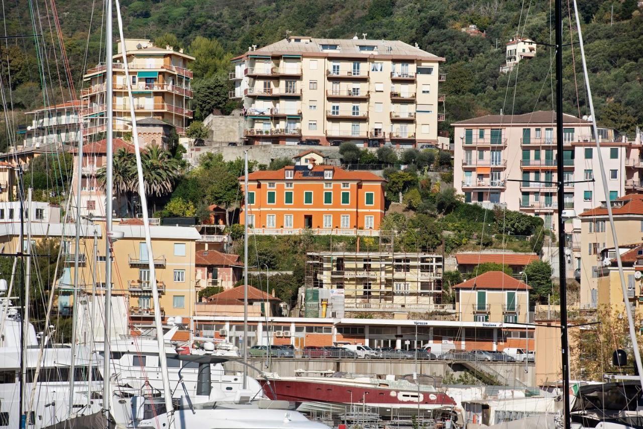 Trilocale In Villa Vista Mare Apt 3 Varraze Exterior foto