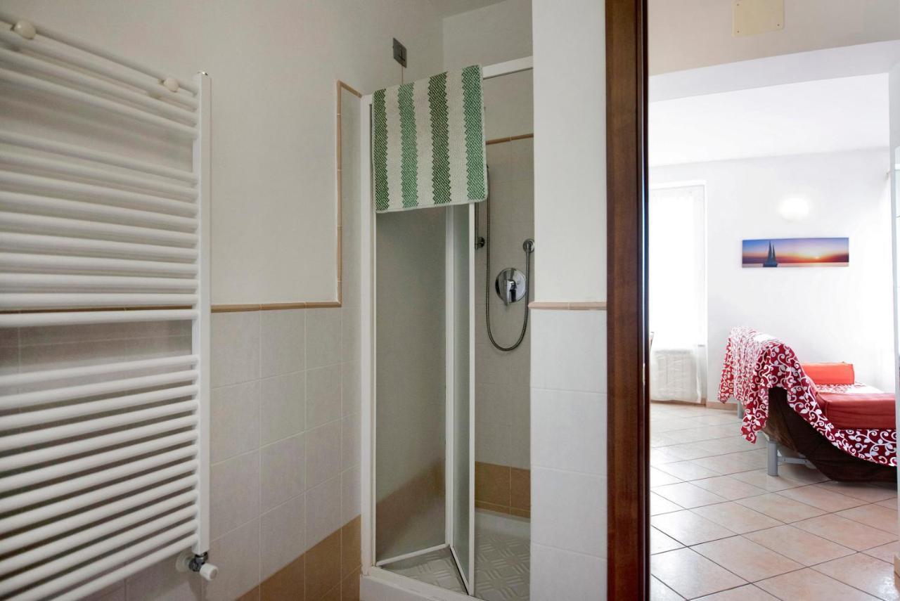 Trilocale In Villa Vista Mare Apt 3 Varraze Exterior foto